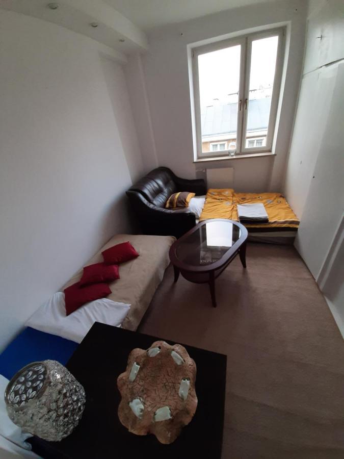 Rooms In Centrum Warszawa Eksteriør bilde