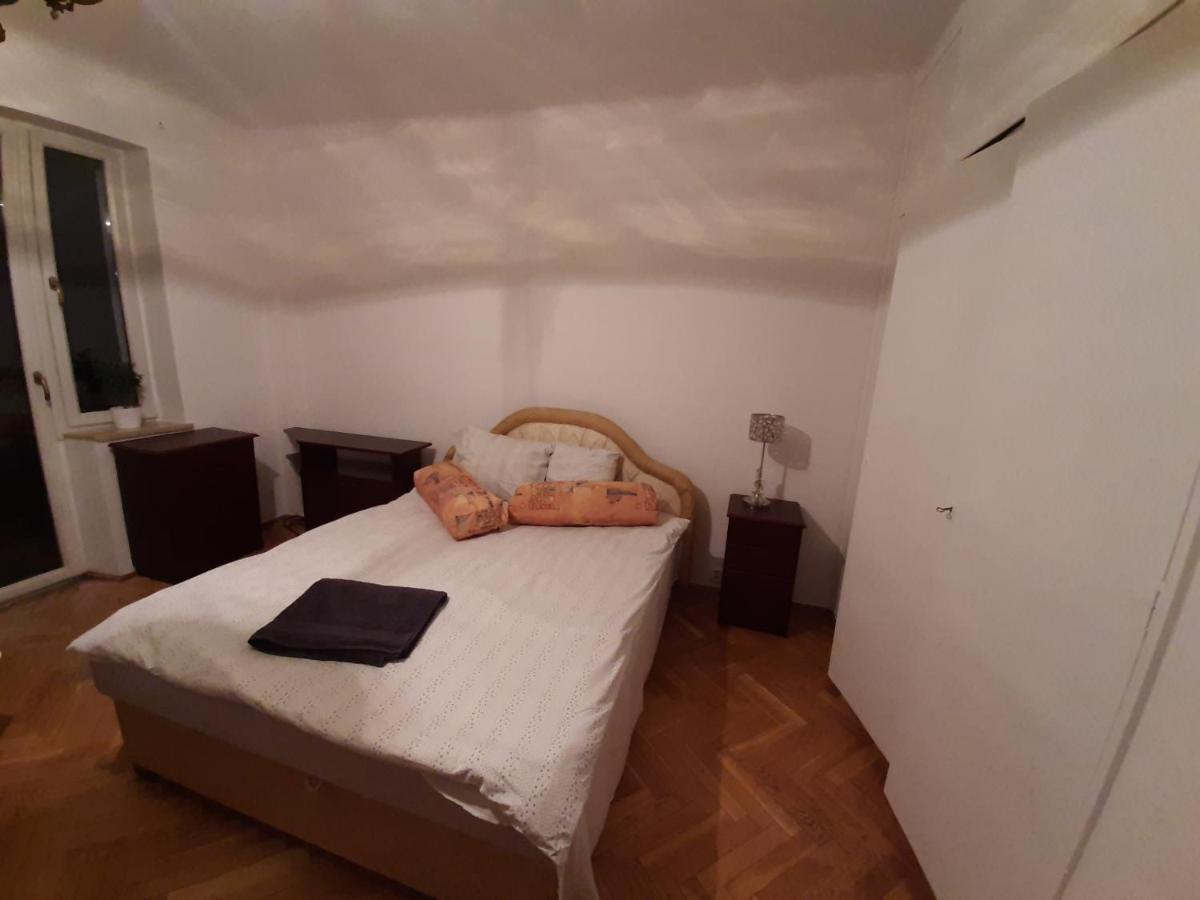 Rooms In Centrum Warszawa Eksteriør bilde