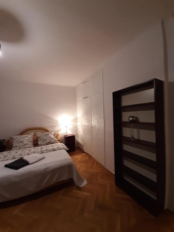 Rooms In Centrum Warszawa Eksteriør bilde